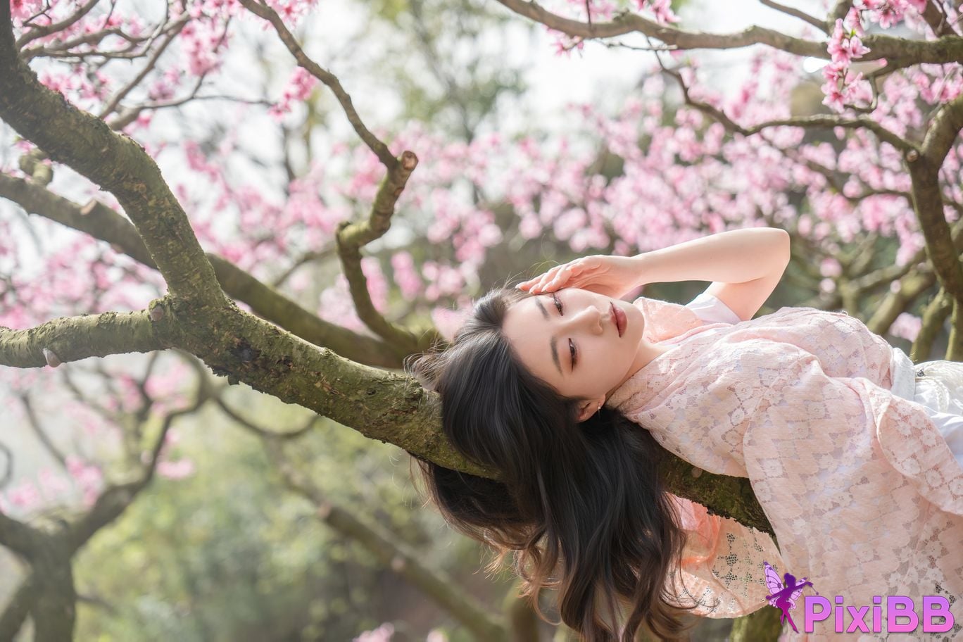 Cosplayer every year Nnian Manka PixiBB.COM 035 1