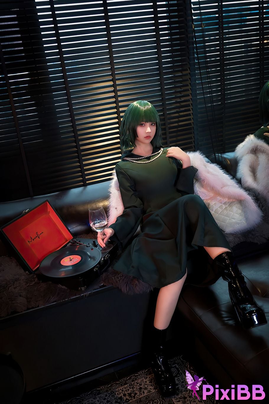 Coser Nnian PixiBB.COM 032 1