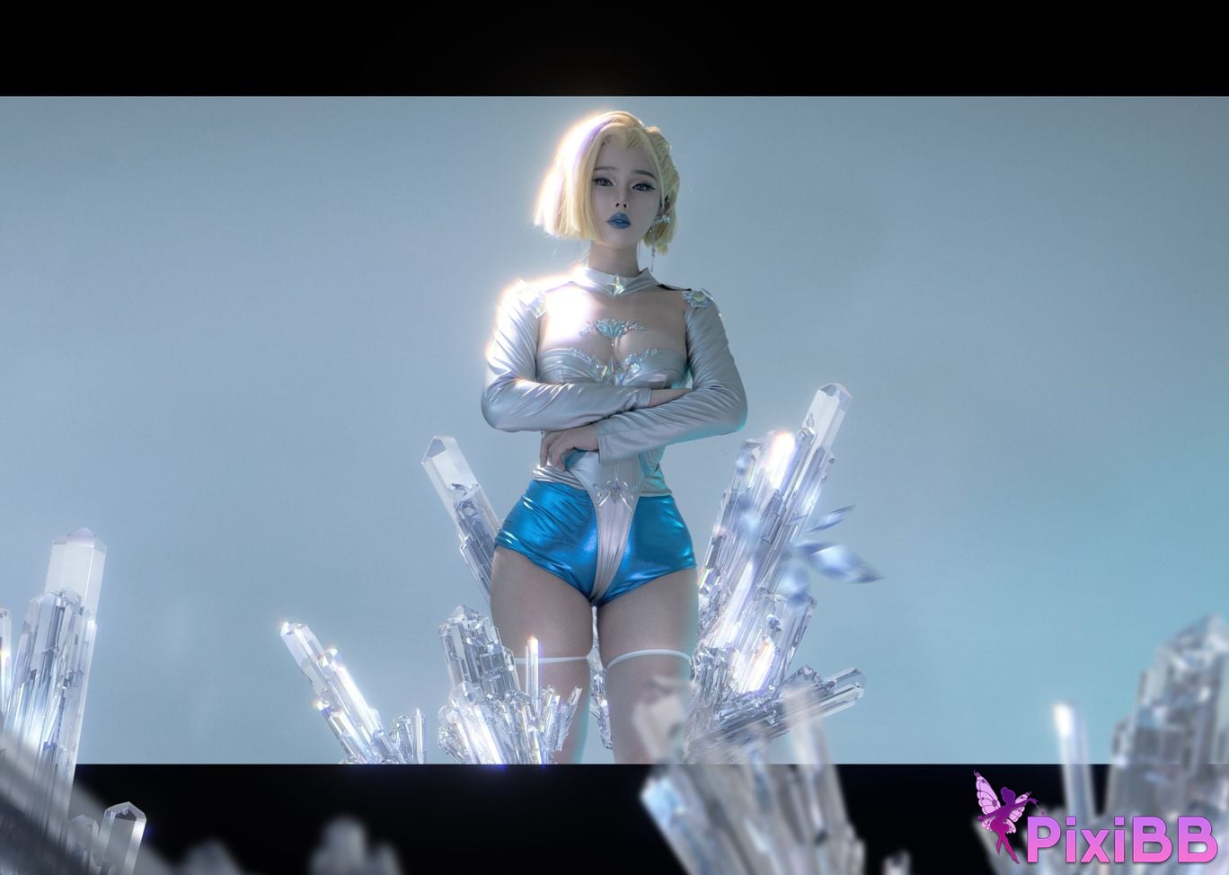 Cosplayer Titanium alloy TiTi white empress PixiBB.COM 012 1