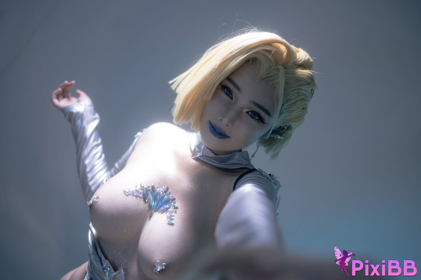 Cosplayer Titanium alloy TiTi white empress PixiBB.COM 043 1