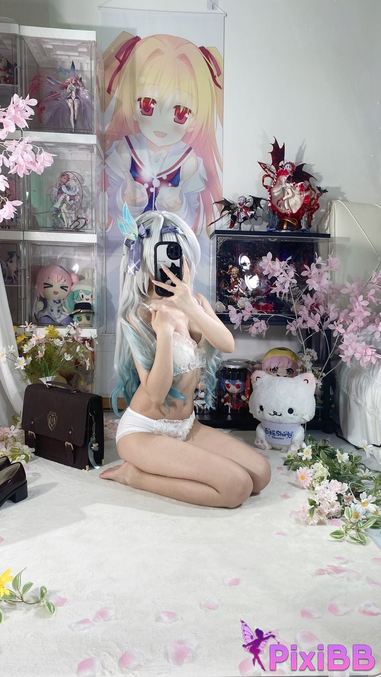 Cosplayer white oak Shirly Chun Ri Liu Ying PixiBB.COM 056 1