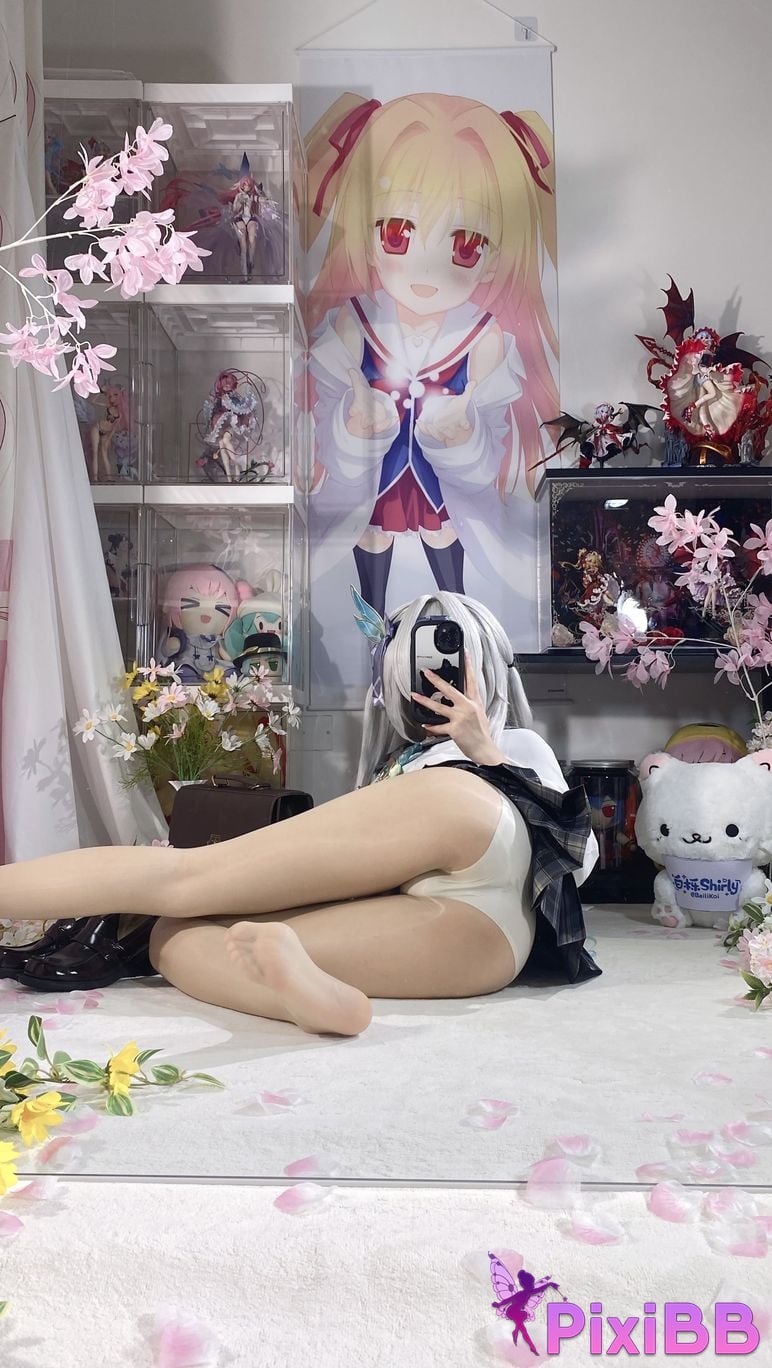 Cosplayer white oak Shirly Chun Ri Liu Ying PixiBB.COM 093 1