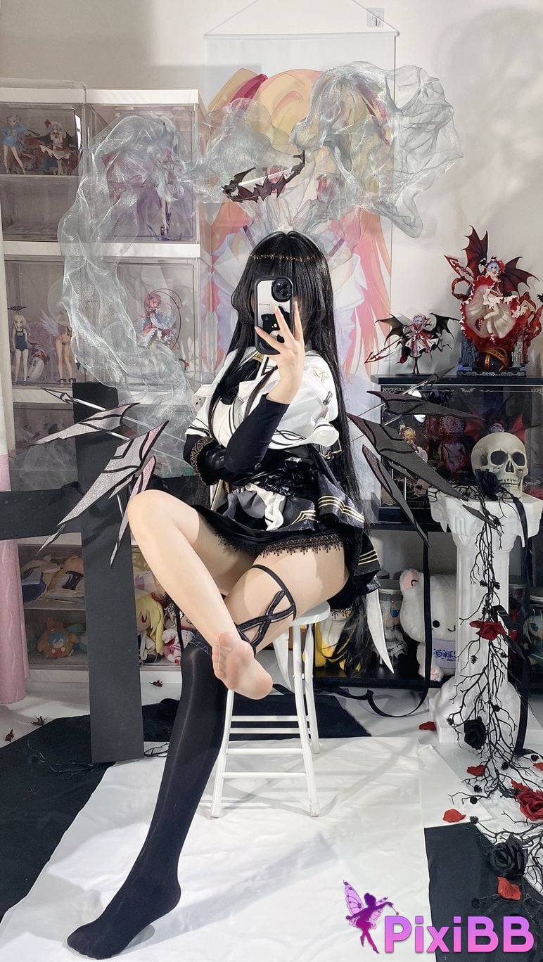 Cosplayer white oak Shirly Arknights arturo PixiBB.COM 011 1