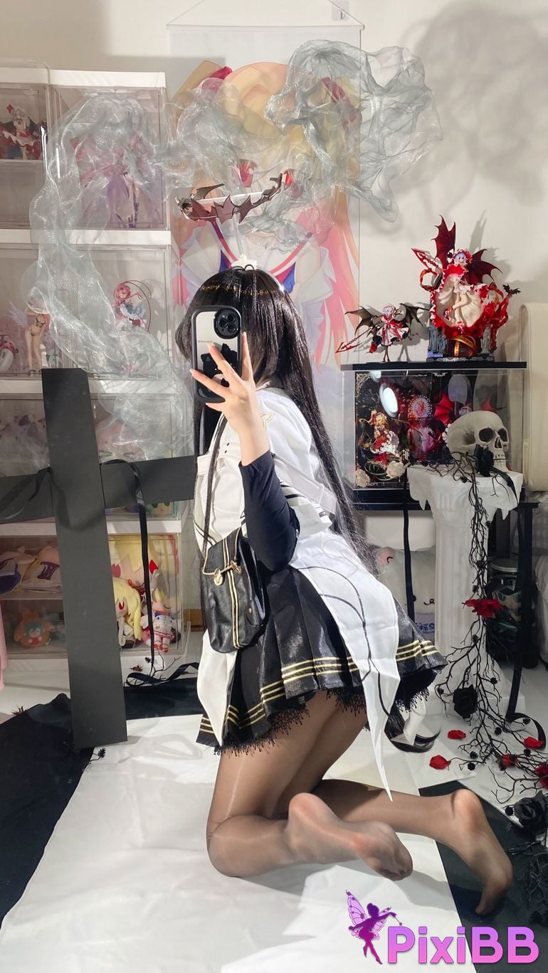 Cosplayer white oak Shirly Arknights arturo PixiBB.COM 016 1