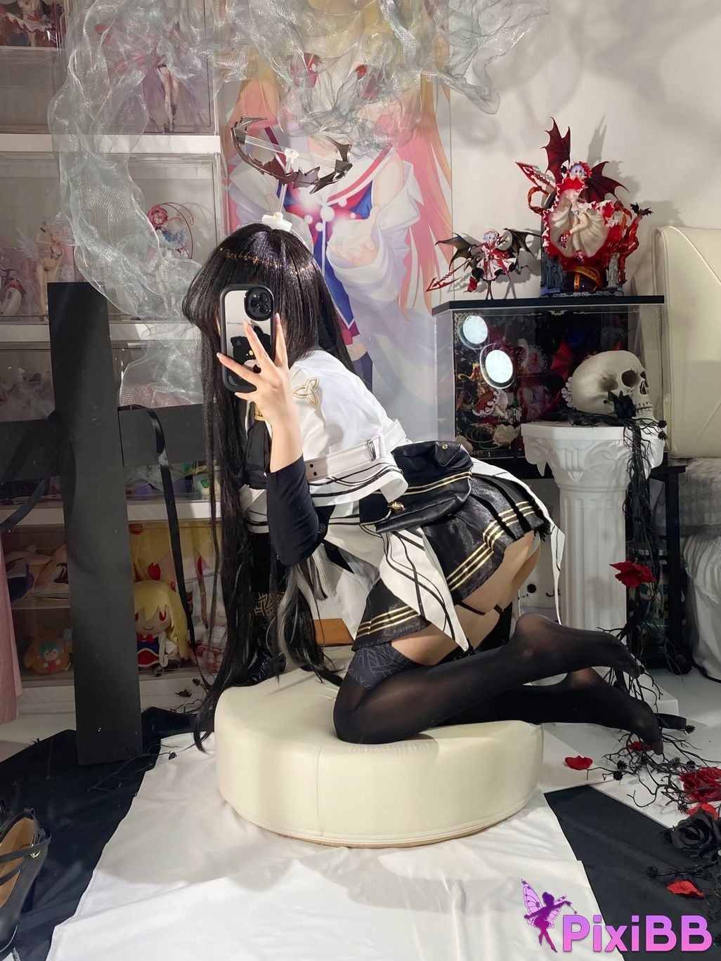 Cosplayer white oak Shirly Arknights arturo PixiBB.COM 027 1