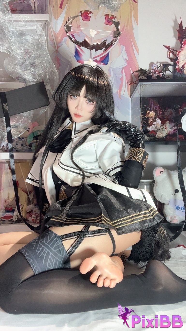 Cosplayer white oak Shirly Arknights arturo PixiBB.COM 046 1
