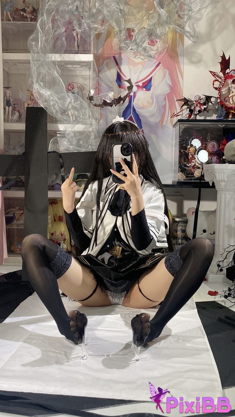 Cosplayer white oak Shirly Arknights arturo PixiBB.COM 068 1