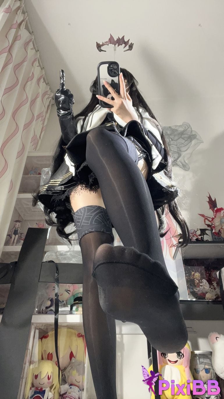 Cosplayer white oak Shirly Arknights arturo PixiBB.COM 077 1