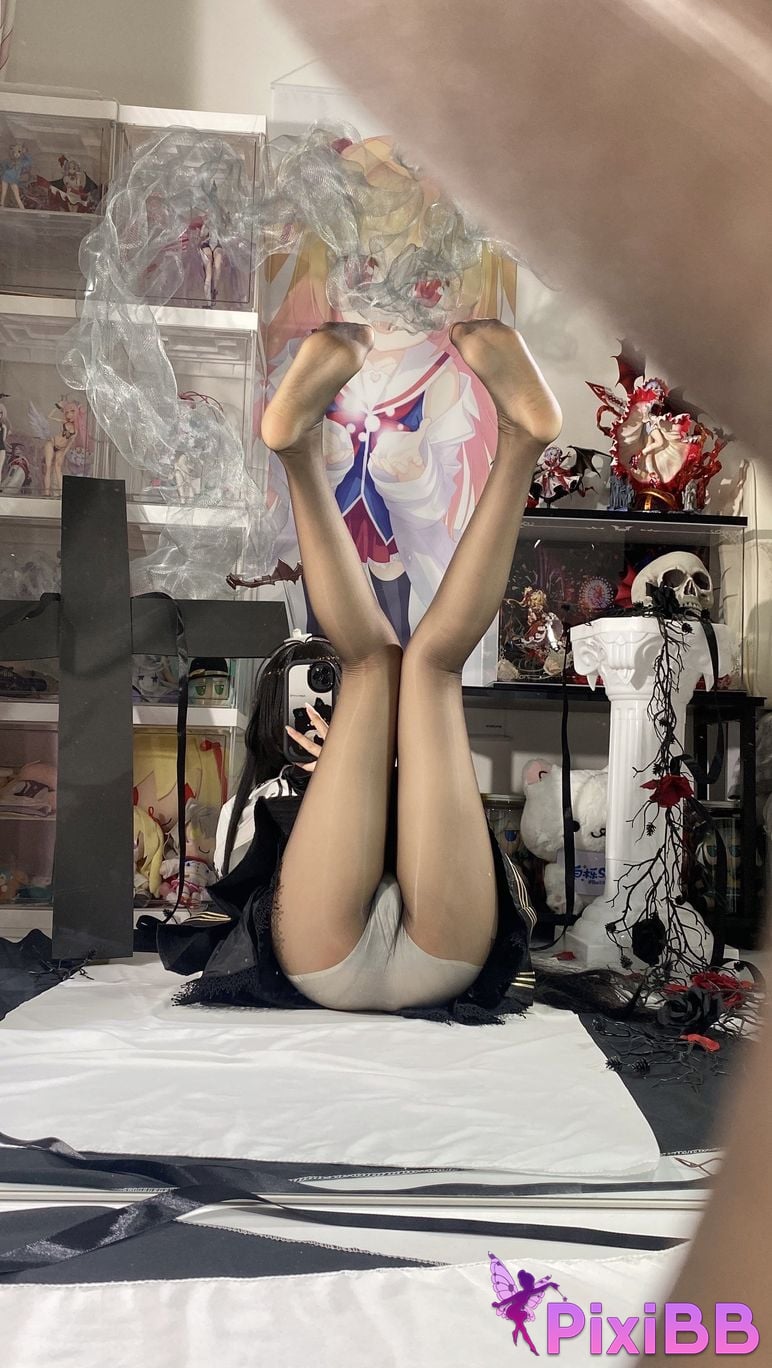Cosplayer white oak Shirly Arknights arturo PixiBB.COM 090 1