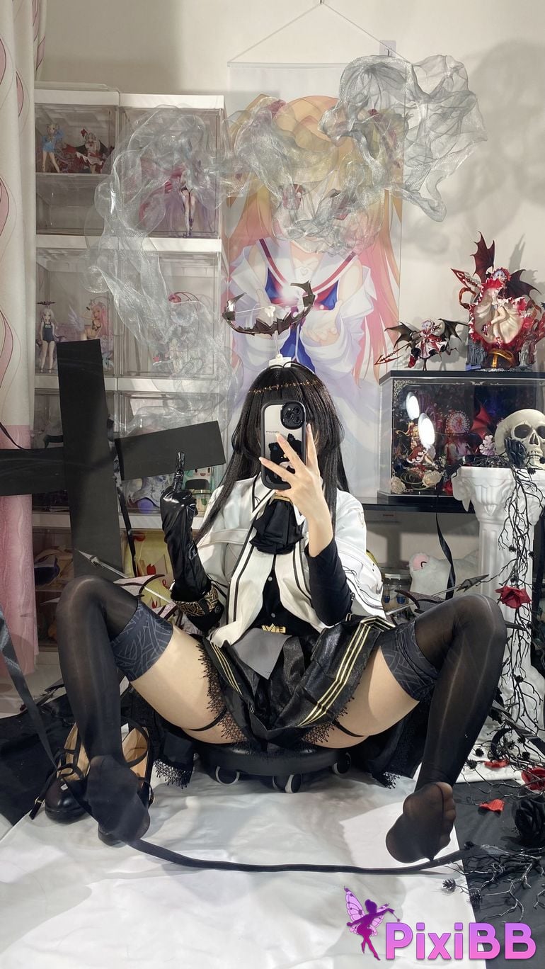 Cosplayer white oak Shirly Arknights arturo PixiBB.COM 127 1