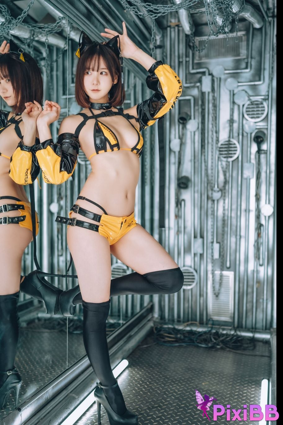 Cosplayer Kenken Fantia 2023.01 PixiBB.COM 096 1