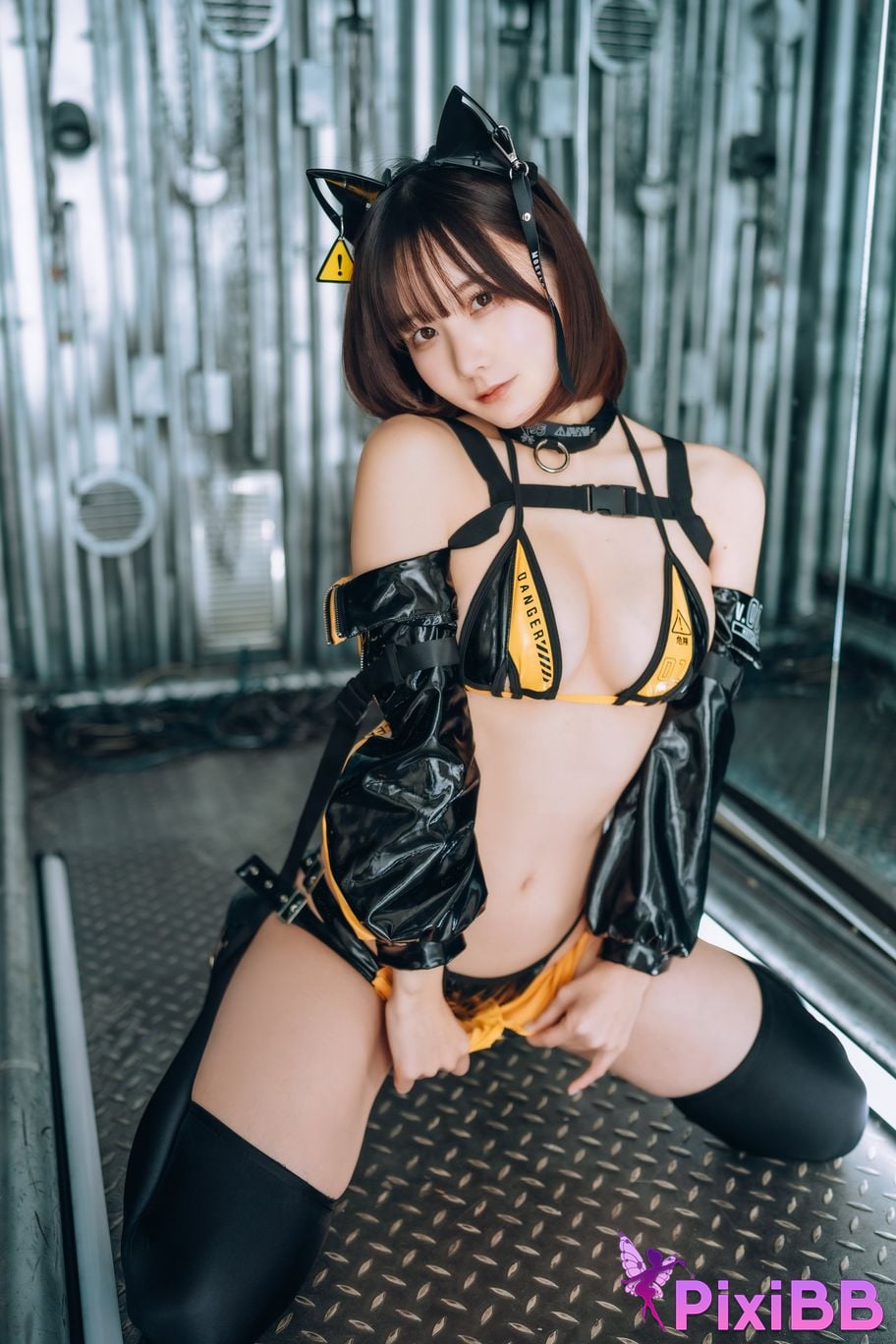 Cosplayer Kenken Fantia 2023.01 PixiBB.COM 099 1