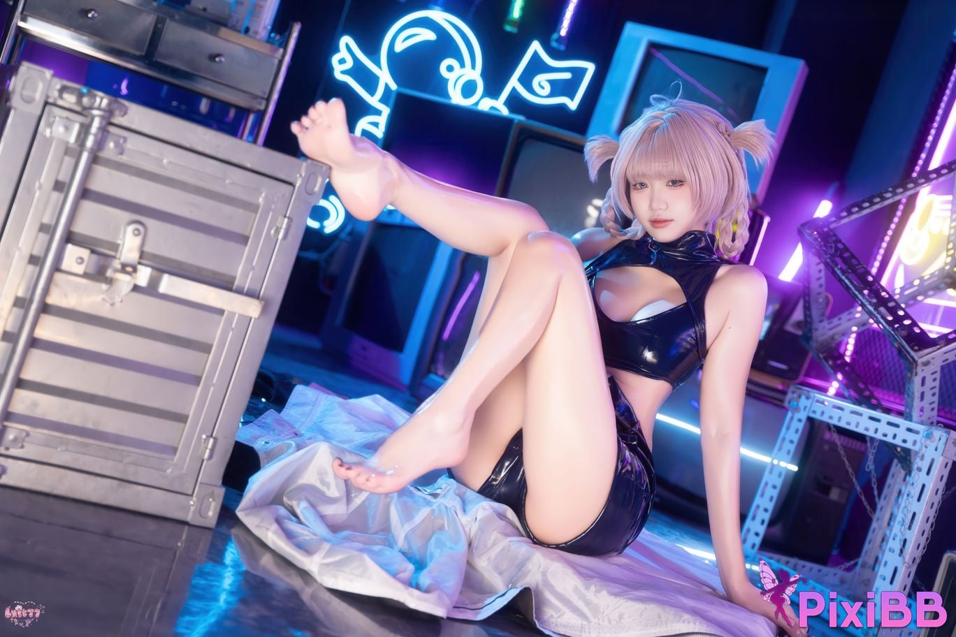 Cosplayer Qiqi be good Take small chestnuts regularly PixiBB.COM 009 1