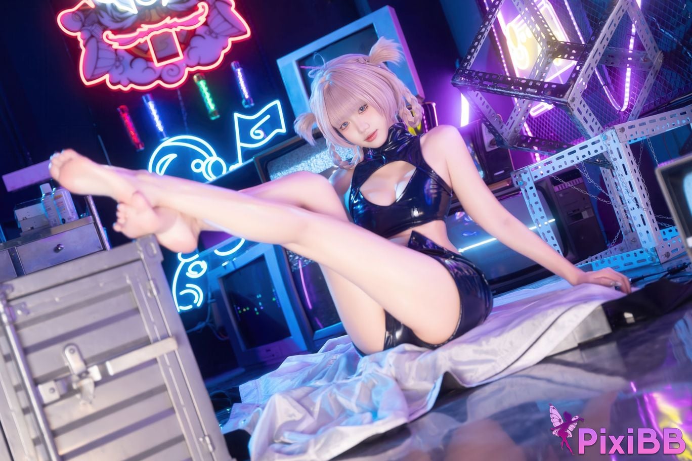 Cosplayer Qiqi be good Take small chestnuts regularly PixiBB.COM 010 1