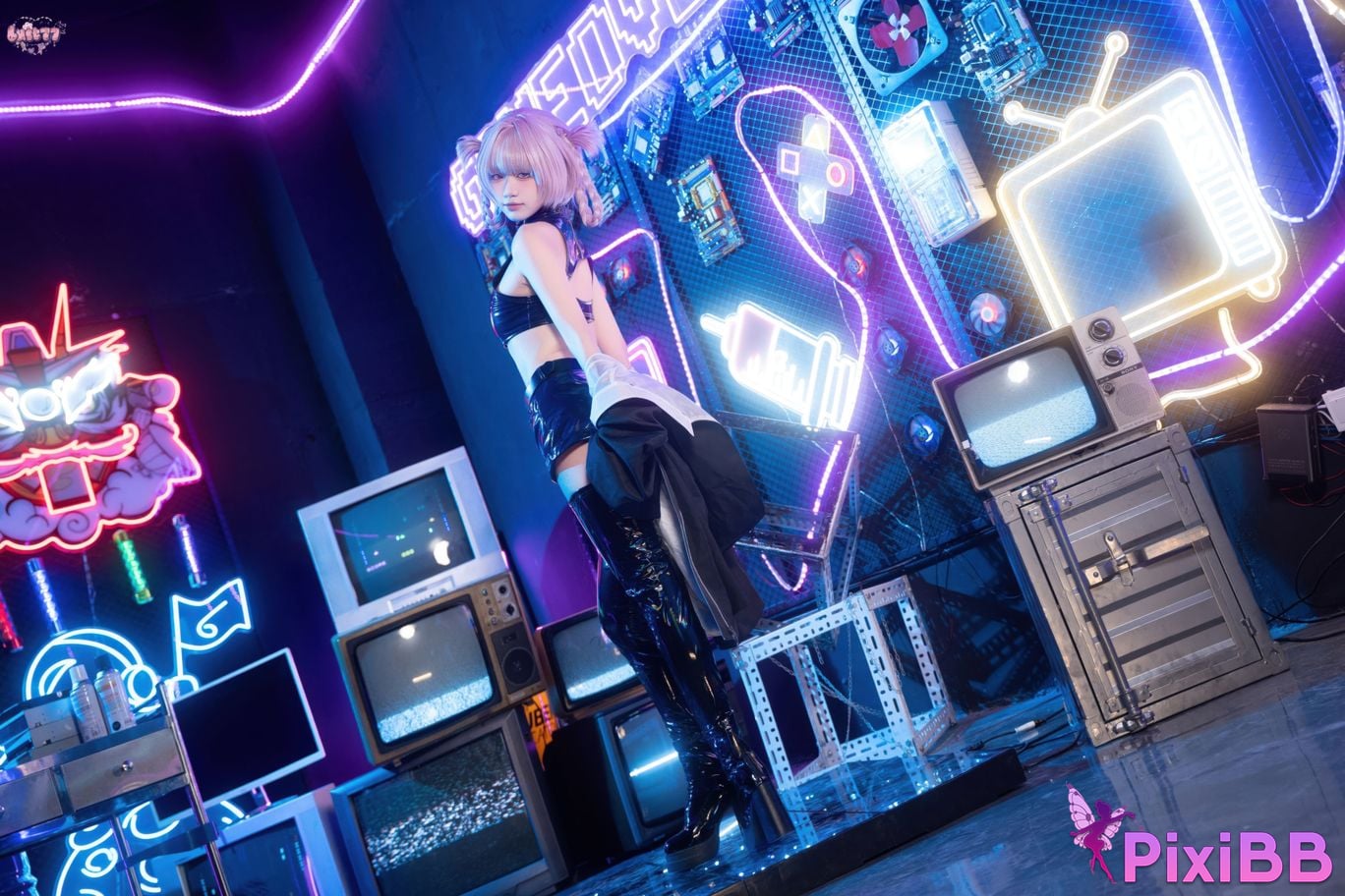 Cosplayer Qiqi be good Take small chestnuts regularly PixiBB.COM 038 1