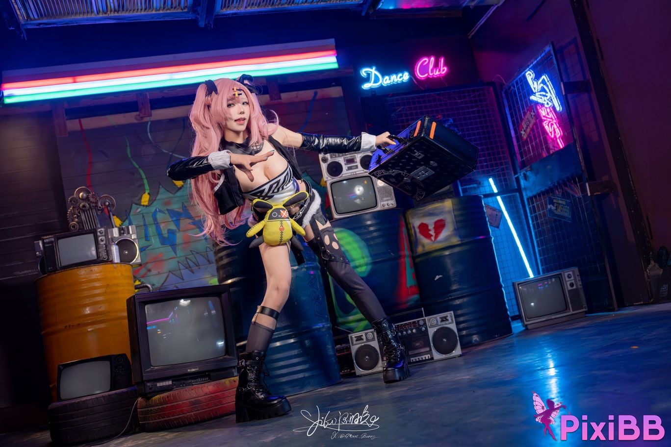 Coser nian nian tuan zi tu PixiBB.COM 001 1