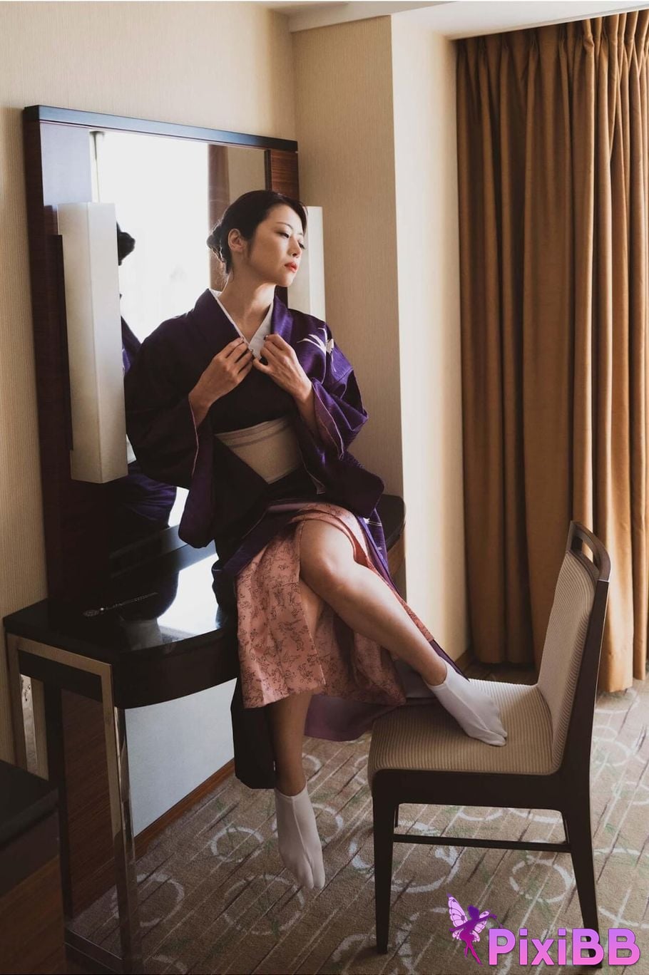 Japanese Idol Maki Hojo photo collection Violet Nude Collection PixiBB.COM 007 1
