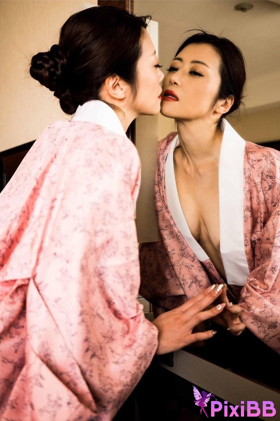 Japanese Idol Maki Hojo photo collection Violet Nude Collection PixiBB.COM 038 1