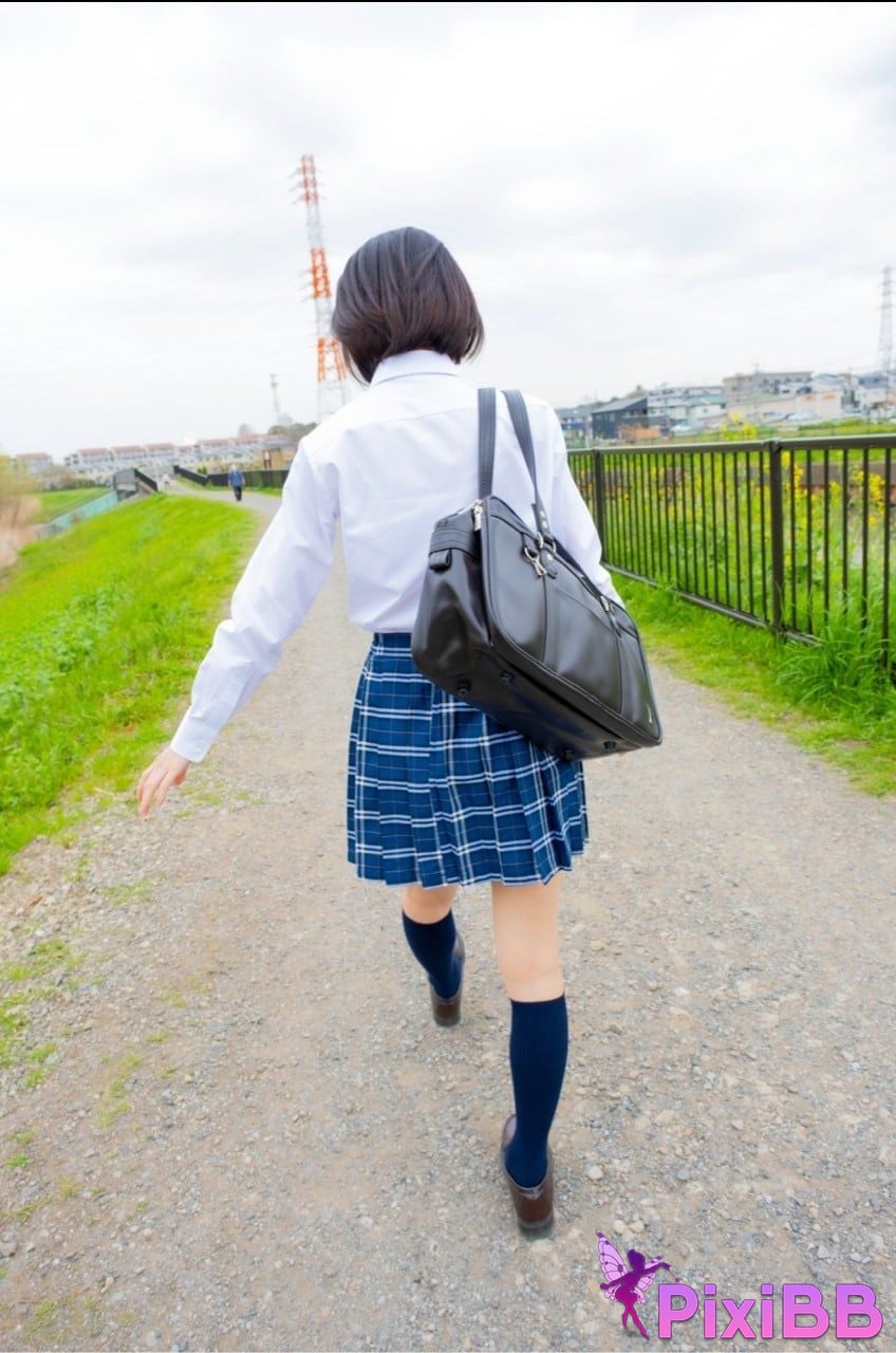 Japanese Idol Sumire Kuramoto Youth Aoharu youth PixiBB.COM 020 1