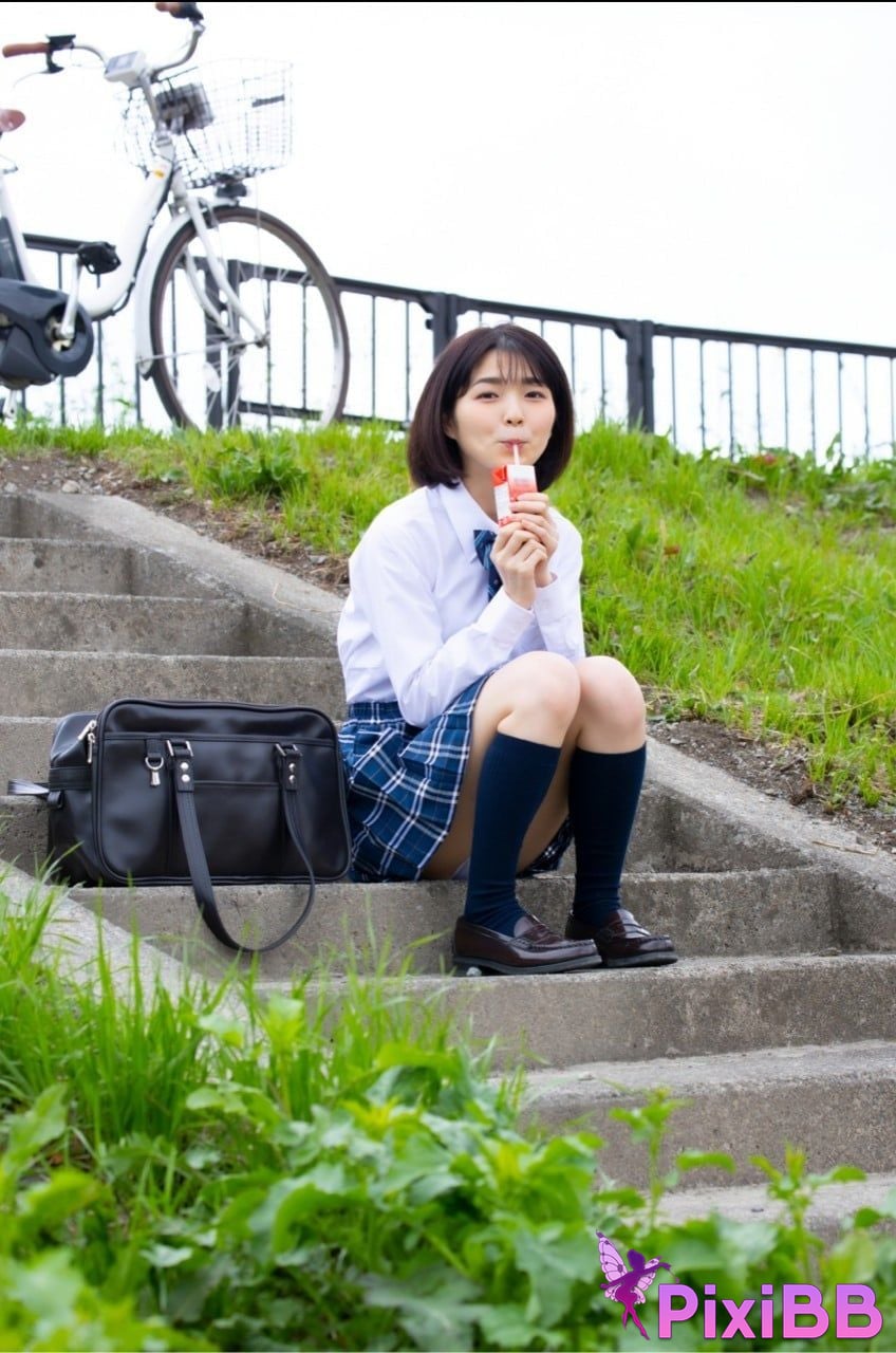 Japanese Idol Sumire Kuramoto Youth Aoharu youth PixiBB.COM 050 1