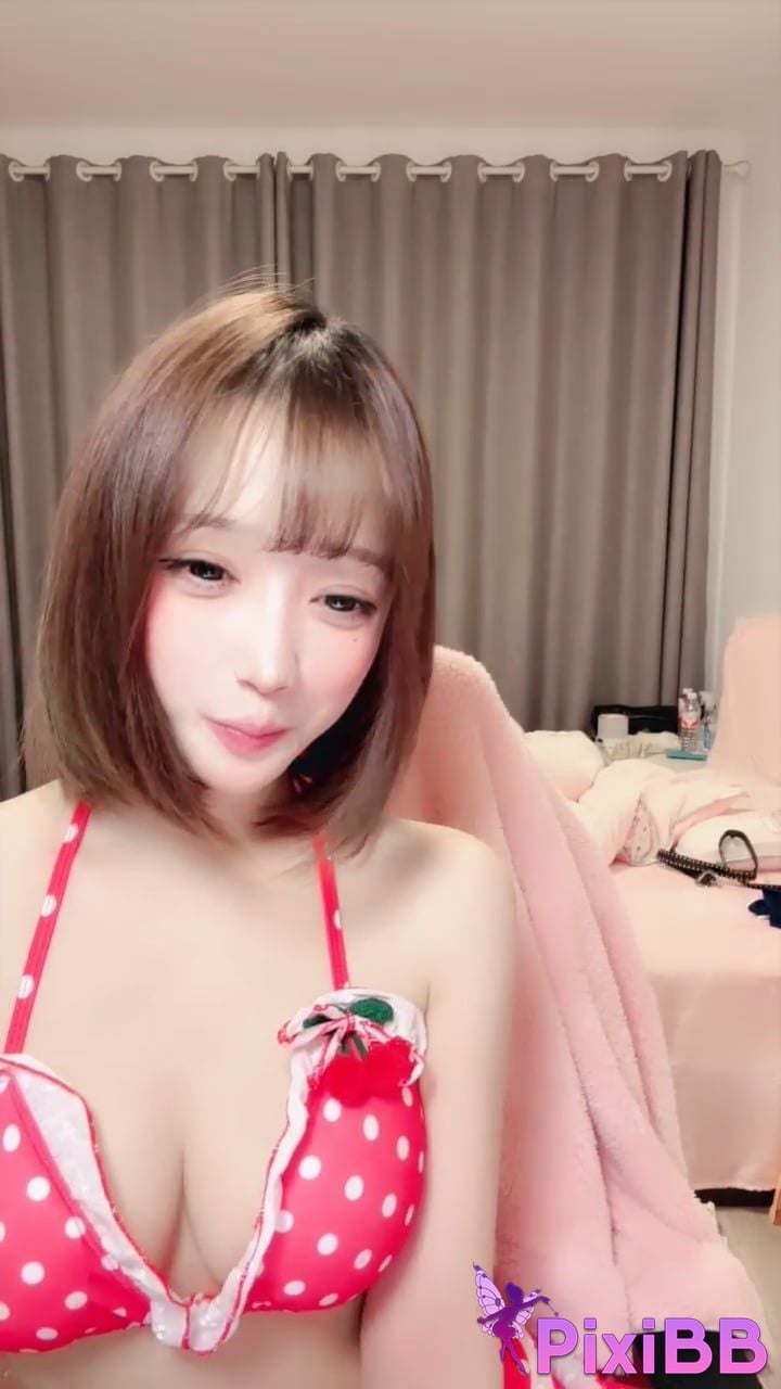 sexy bunny Goddess super famous scene first squirting PixiBB.COM 018 1