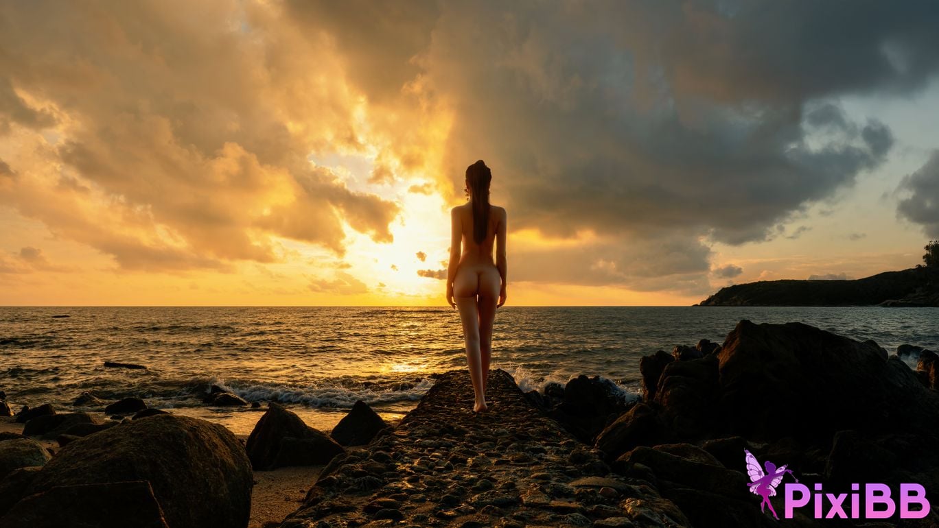 Cosplayer every year Nnian Venus by the Sea PixiBB.COM 031