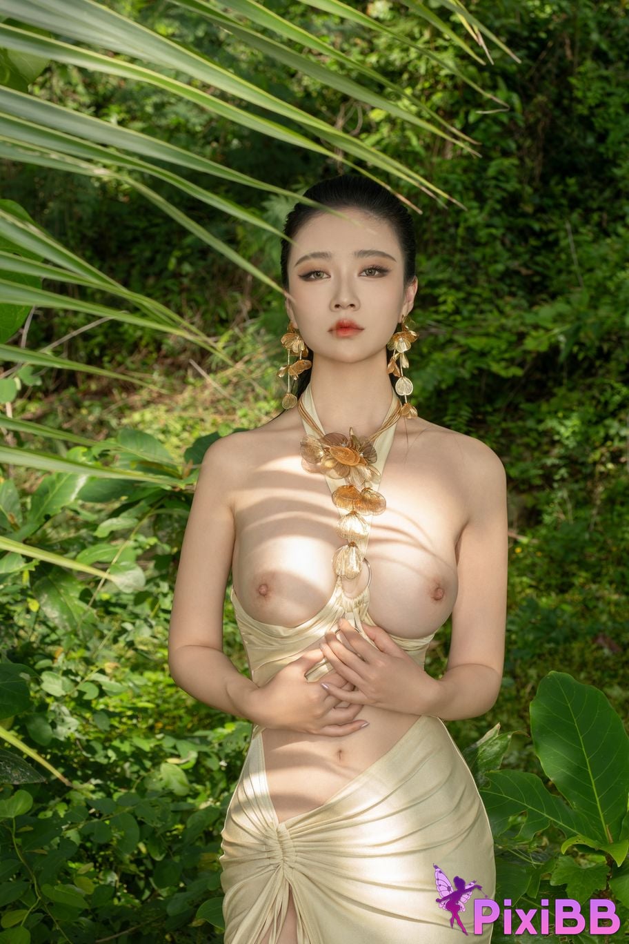 Cosplayer every year Nnian Venus by the Sea PixiBB.COM 044