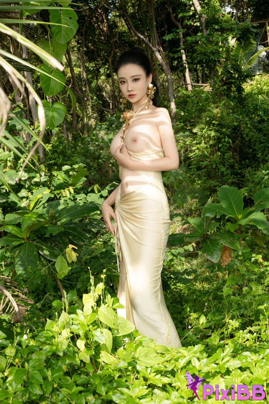 Cosplayer every year Nnian Venus by the Sea PixiBB.COM 048