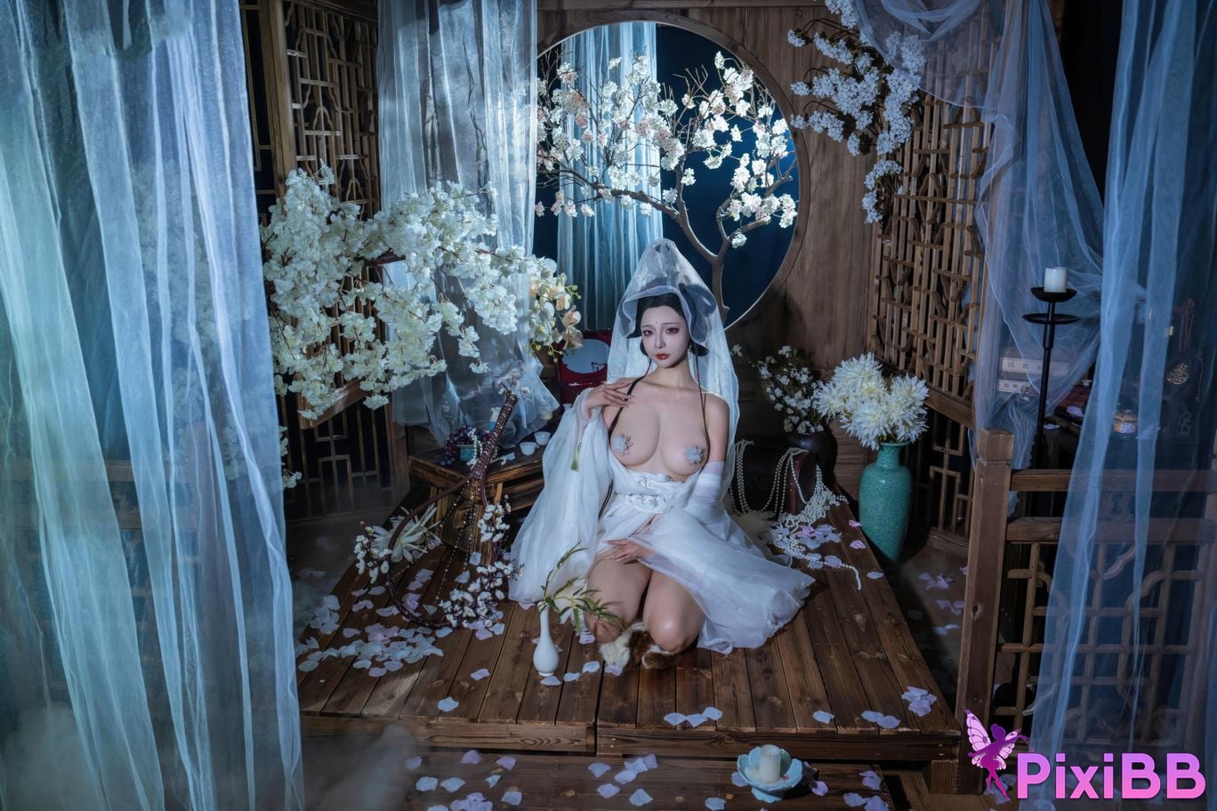 Cosplayer yuuhui Yuhui Desire for Guanyin PixiBB.COM 027