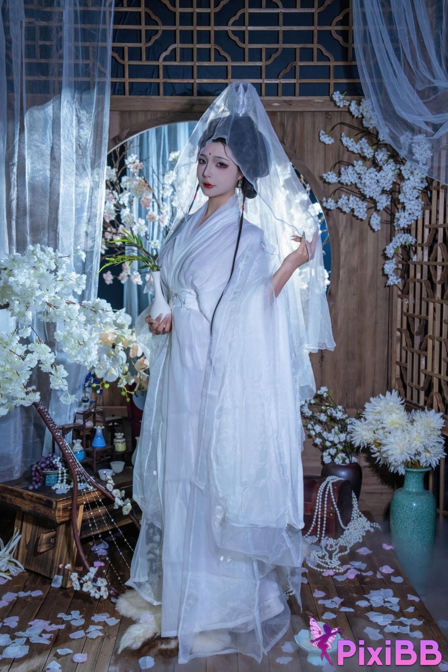 Cosplayer yuuhui Yuhui Desire for Guanyin PixiBB.COM 070