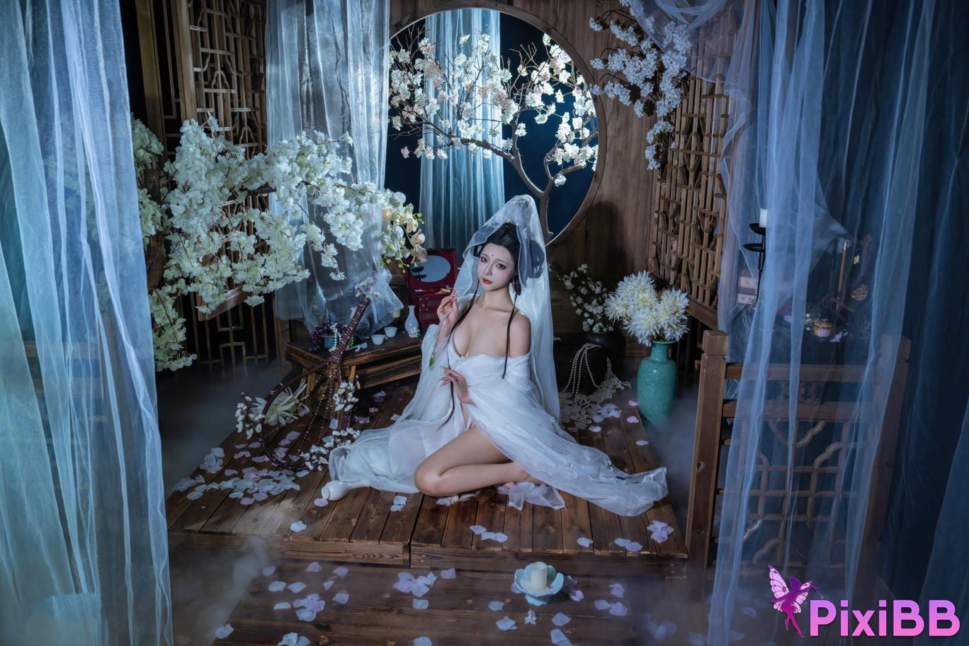 Cosplayer yuuhui Yuhui Desire for Guanyin PixiBB.COM 110