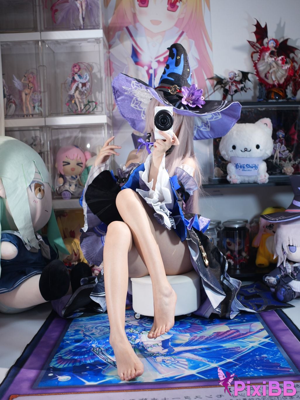 Cosplayer white oak Shirly Big black tower PixiBB.COM 046