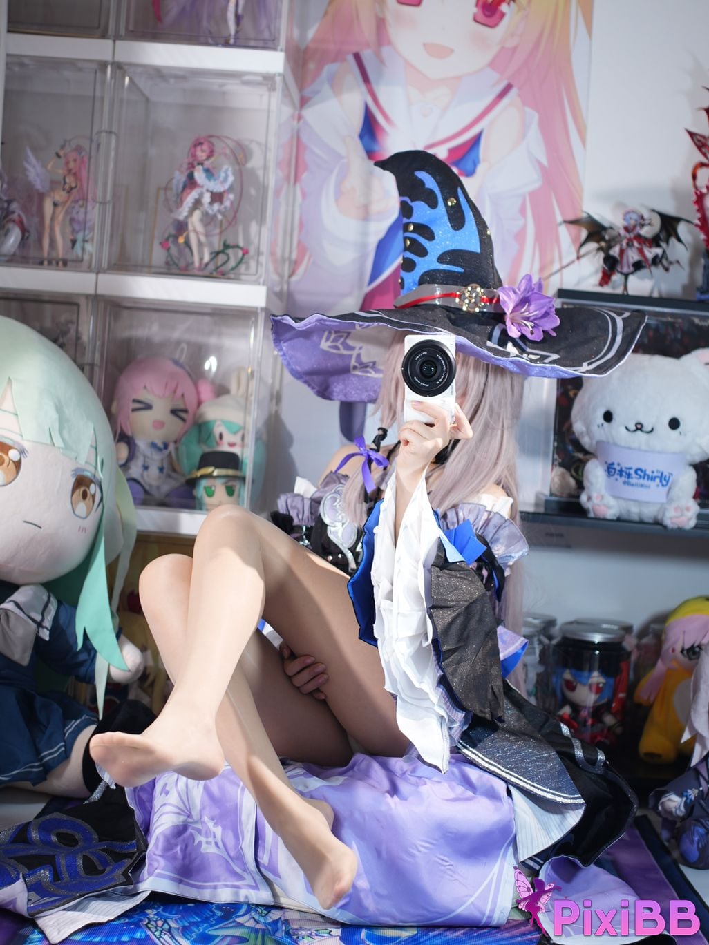 Cosplayer white oak Shirly Big black tower PixiBB.COM 056