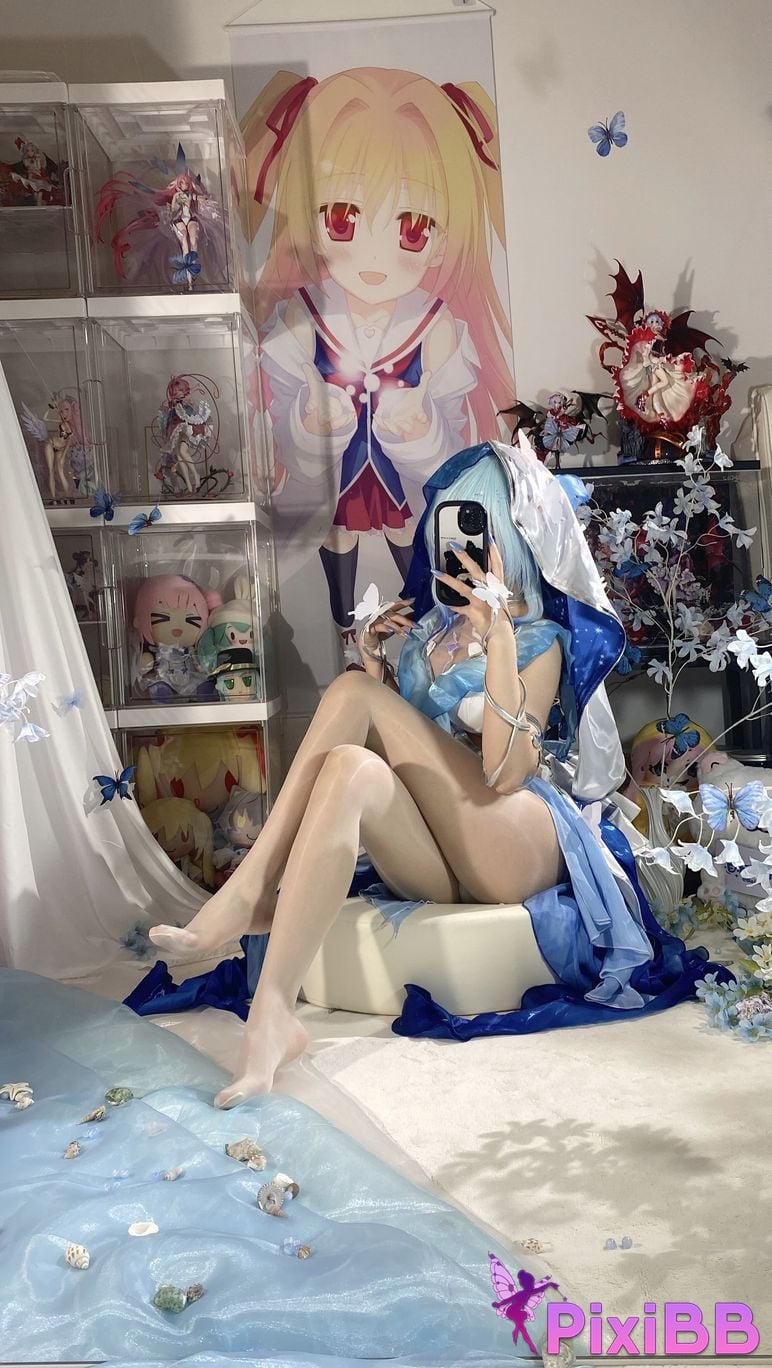 Cosplayer white oak Shirly Shorekeeper PixiBB.COM 017