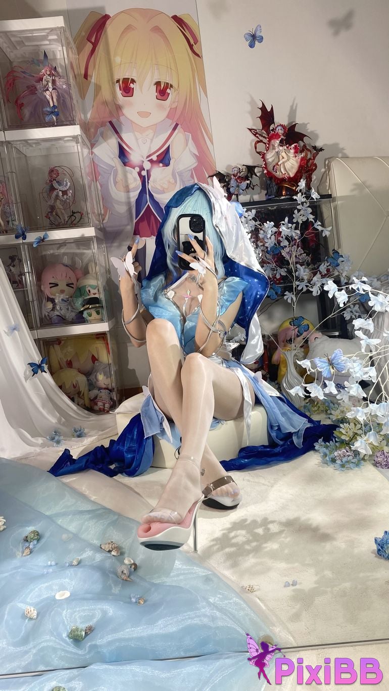 Cosplayer white oak Shirly Shorekeeper PixiBB.COM 068