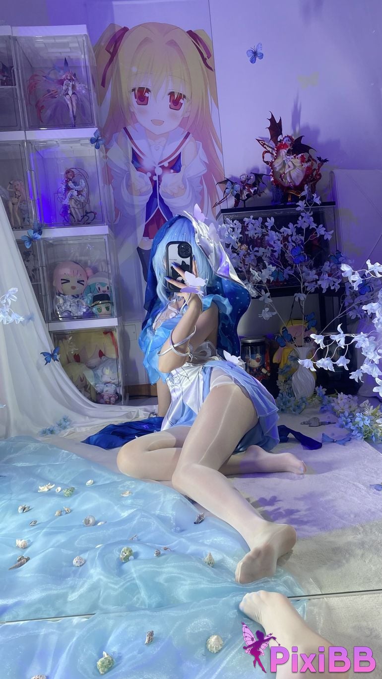 Cosplayer white oak Shirly Shorekeeper PixiBB.COM 070