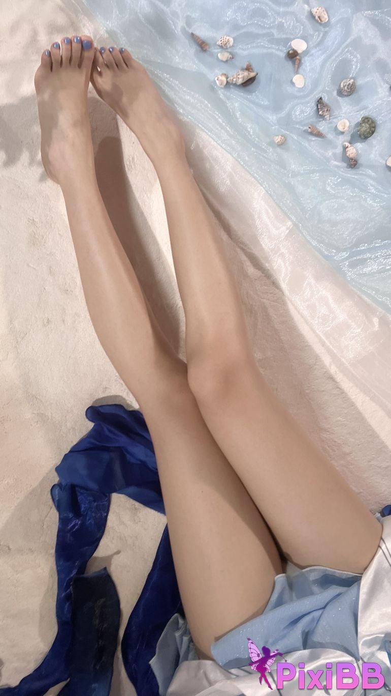 Cosplayer white oak Shirly Shorekeeper PixiBB.COM 089