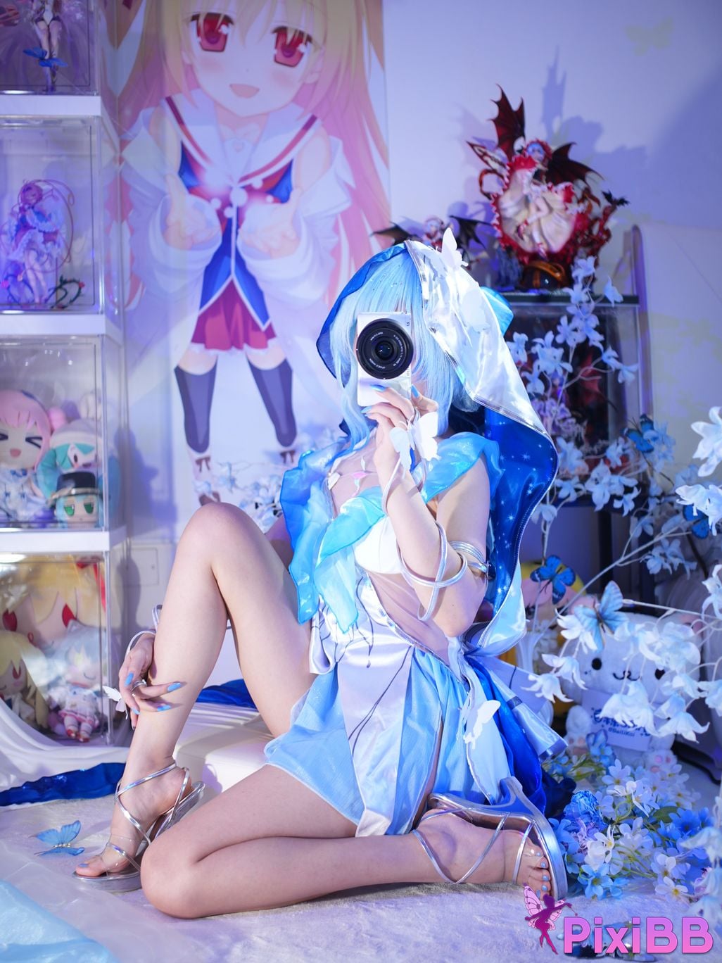 Cosplayer white oak Shirly Shorekeeper PixiBB.COM 122