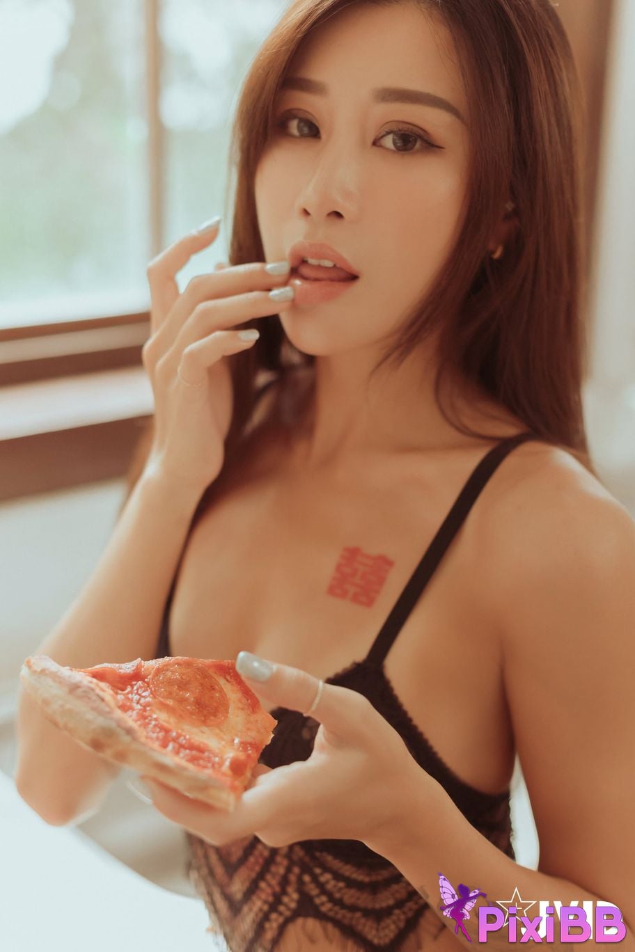 JVID Lara Shuang Xi Completely naked beautiful breasts Beautiful butt Yang Guang Nu Hai Tease you at home PixiBB.COM 122