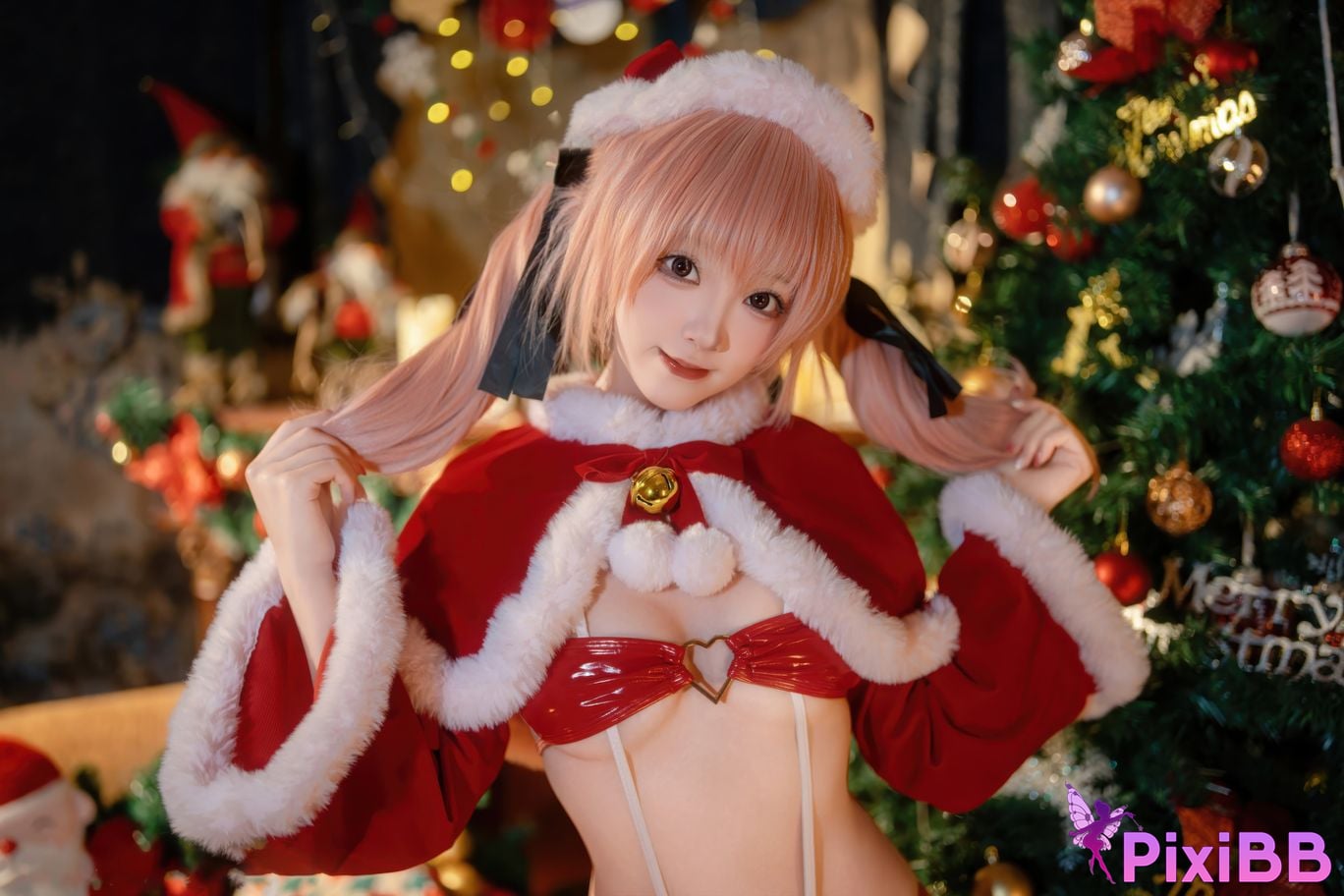 Cosplayer Bangni Bonnie Christmas sweetheart PixiBB.COM 031