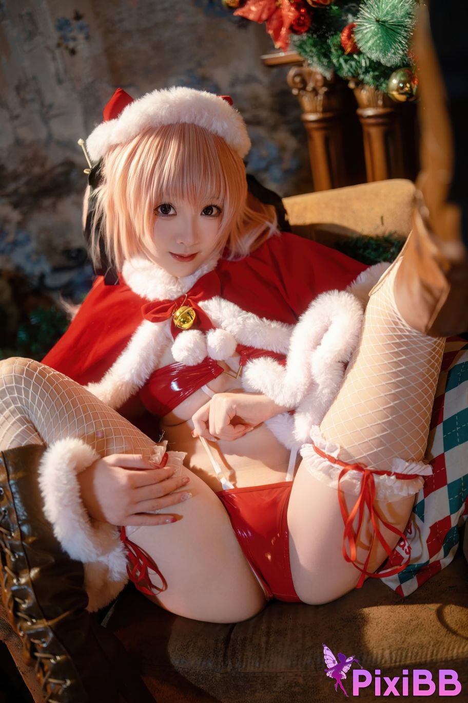 Cosplayer Bangni Bonnie Christmas sweetheart PixiBB.COM 049