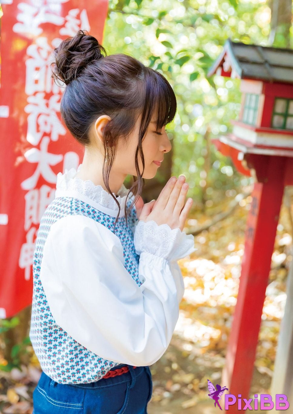 Japanese Idol Kaori Maeda 1st photo collection adult scent voice actor paradise PixiBB.COM 115