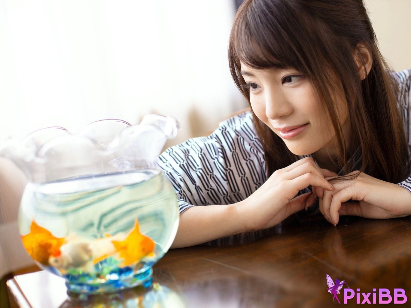 Japanese Idol Suzumura Airi back Overflowing adult eros PixiBB.COM 058