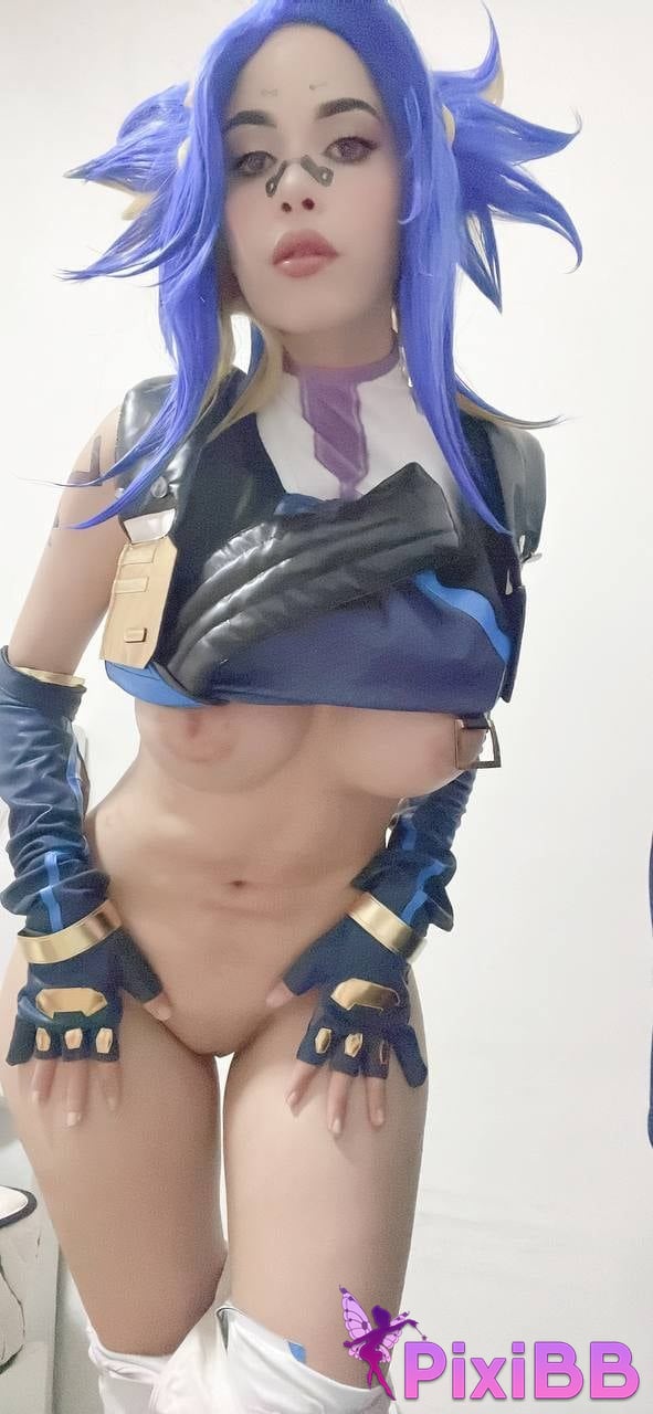 Hika Cosplay Neon (Valorant) PixiBB.COM 6