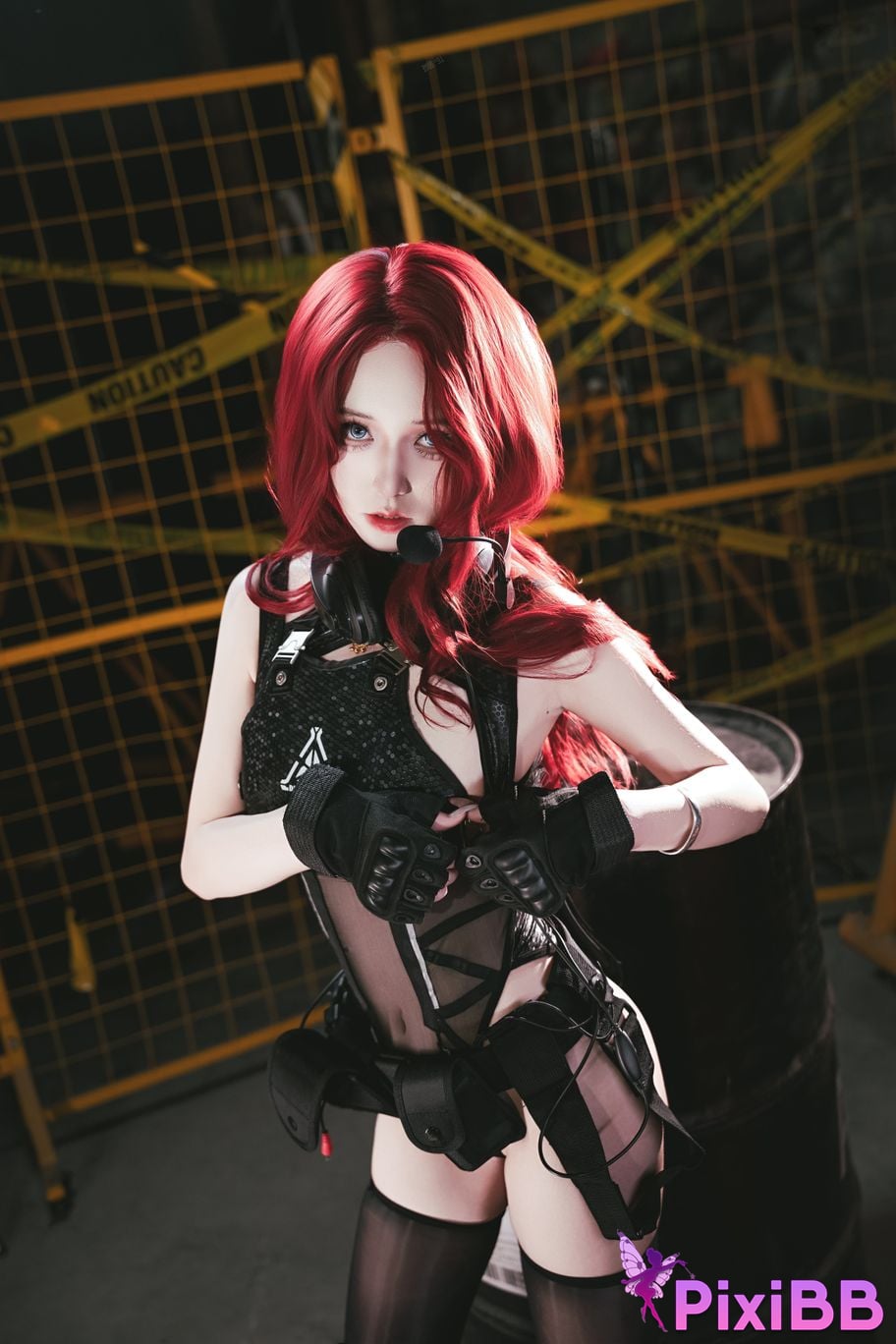 Cosplayer Shuangmu Fusu Arknights Shirter Dede Club Tactical Style PixiBB.COM 014