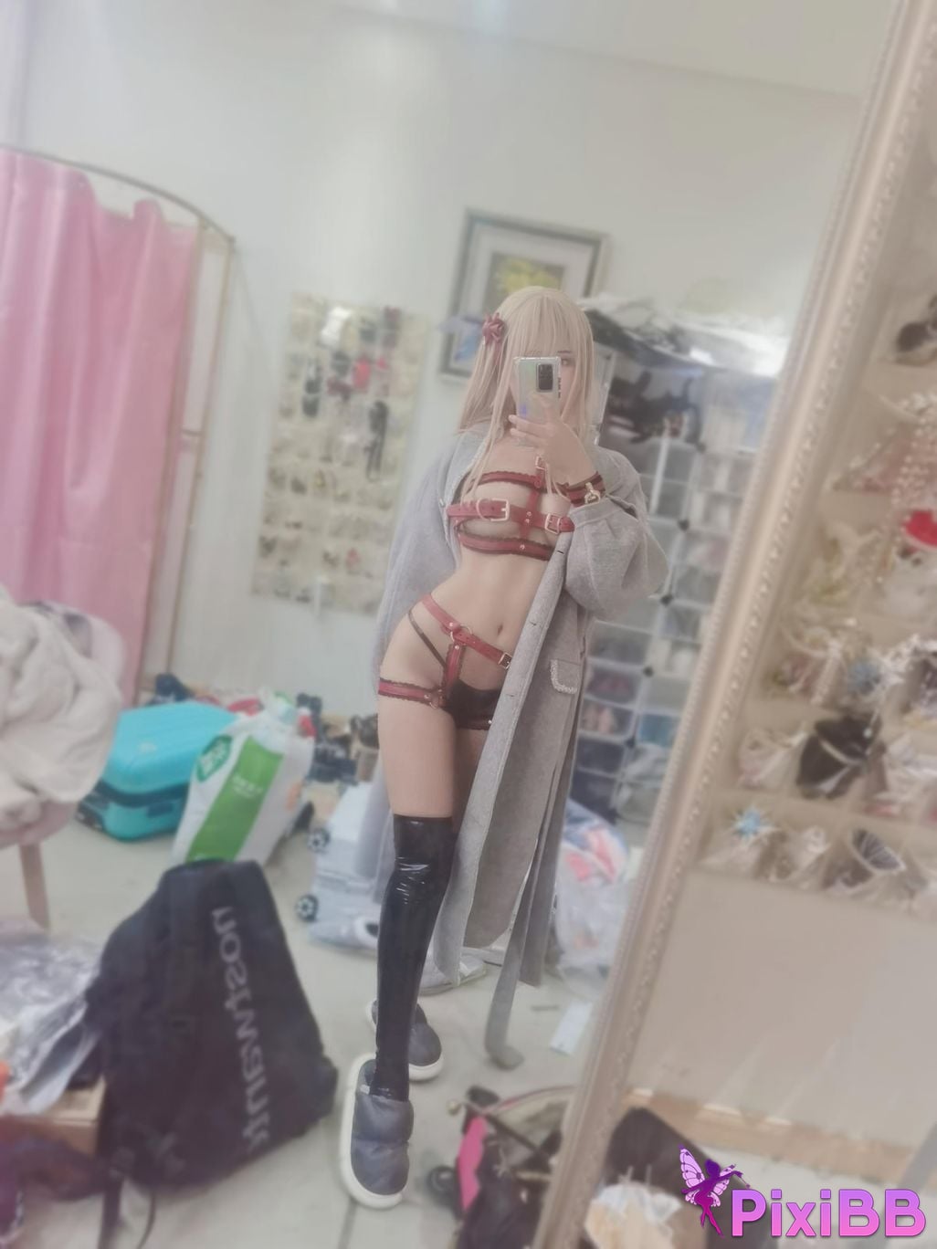 Cosplayer three degrees 69 Christmas little red riding hood PixiBB.COM 034