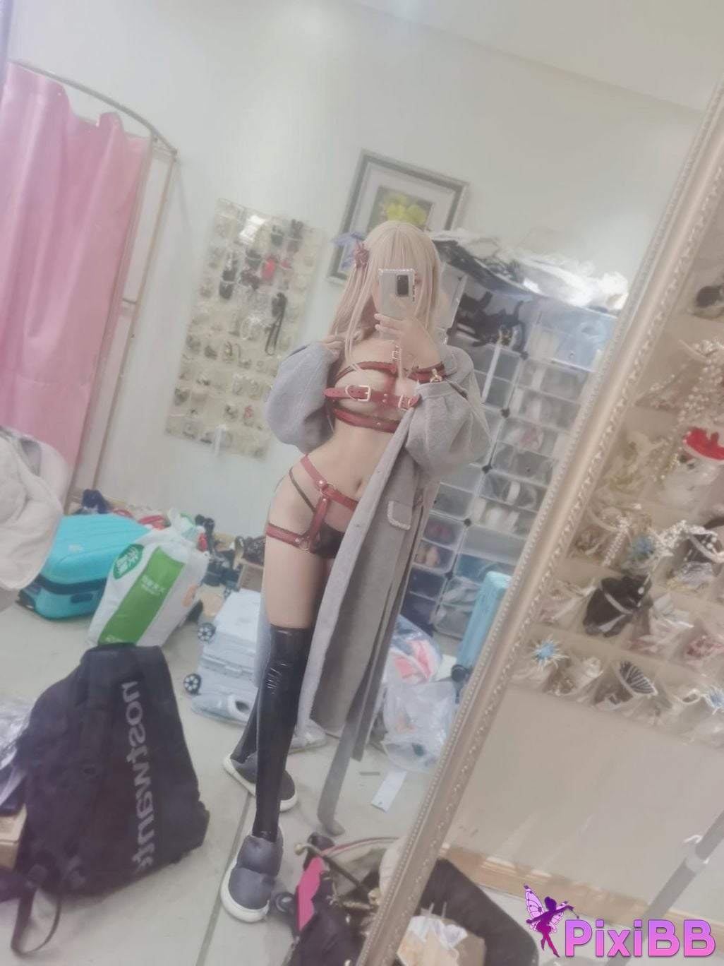 Cosplayer three degrees 69 Christmas little red riding hood PixiBB.COM 035