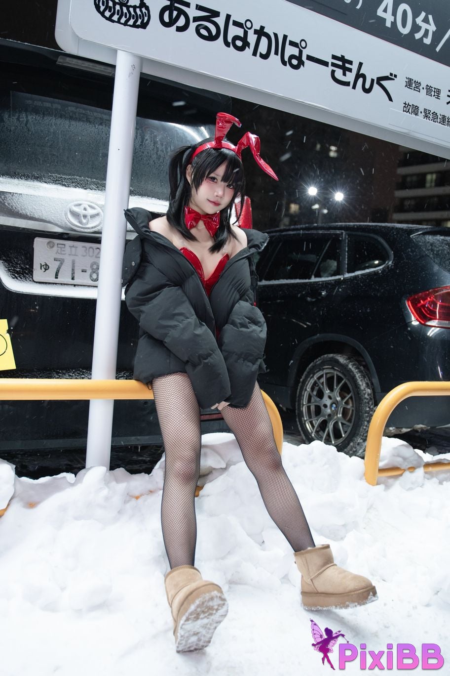 Cosplayer Shimizu Nagi 24h Red Rabbit Parking Lot PixiBB.COM 012