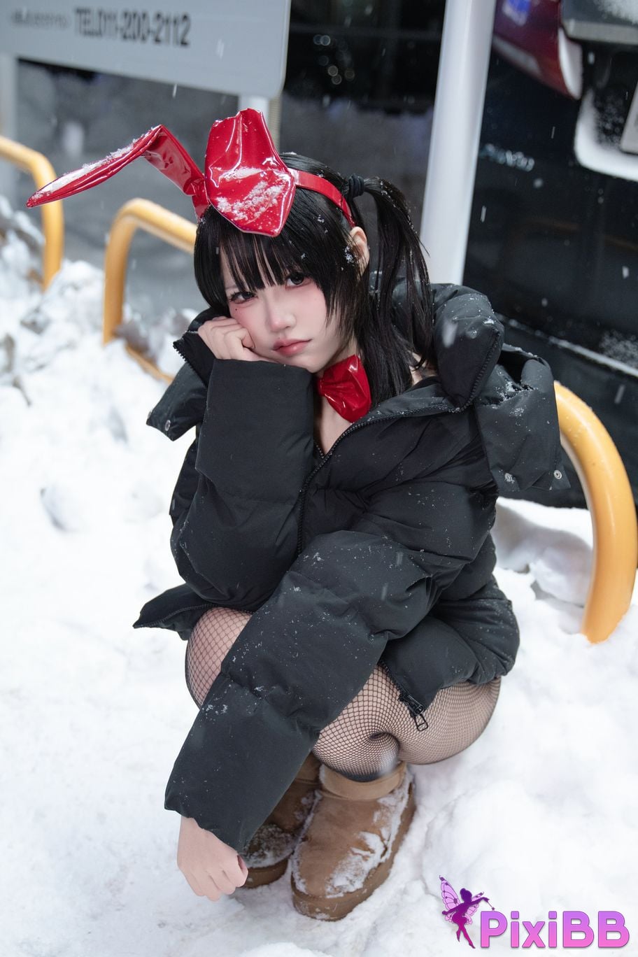 Cosplayer Shimizu Nagi 24h Red Rabbit Parking Lot PixiBB.COM 016