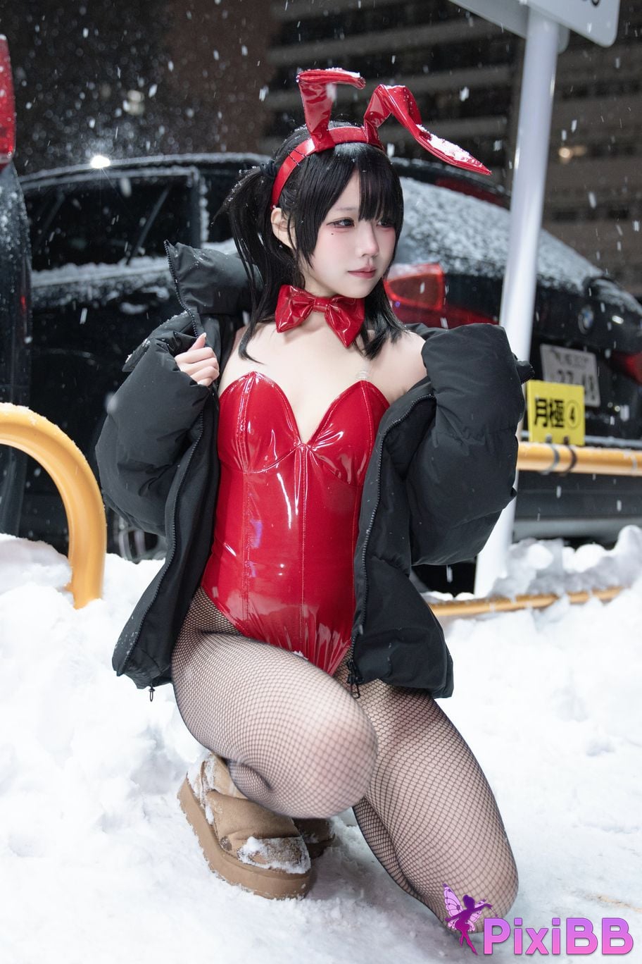 Cosplayer Shimizu Nagi 24h Red Rabbit Parking Lot PixiBB.COM 020
